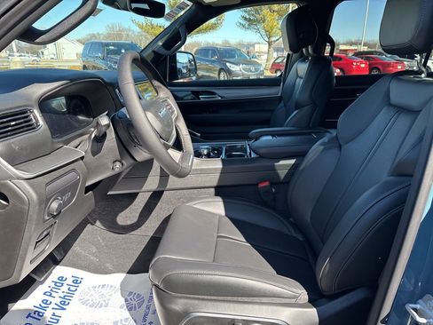 New 2026 Jeep Grand Wagoneer Limited AWD/4WD image 62