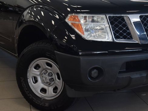 Used 2007 Nissan Frontier XE w/ Preferred Pkg RWD image 4