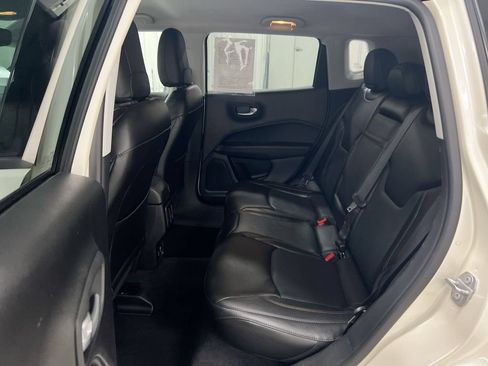 Used 2018 Jeep Compass Limited AWD/4WD image 22