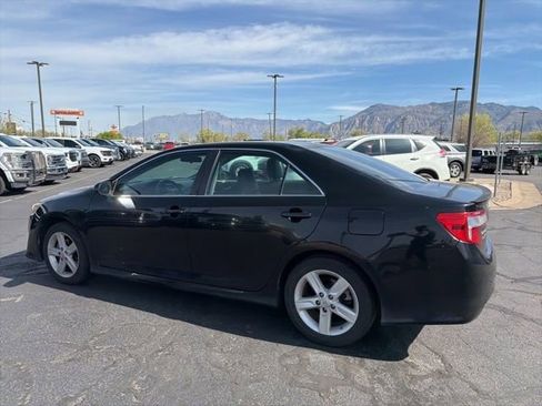 Used 2014 Toyota Camry SE image 15