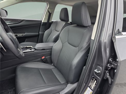 Certified 2025 Lexus NX 250 FWD w/ Towing Package (2000 Lbs) image 15