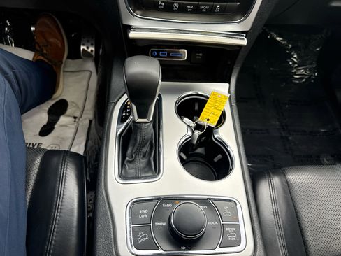 Used 2016 Jeep Grand Cherokee High Altitude image 23