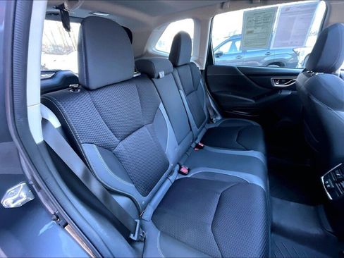 Certified 2023 Subaru Forester Premium image 16