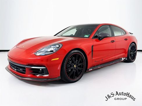 Used 2018 Porsche Panamera 4S AWD/4WD image 3