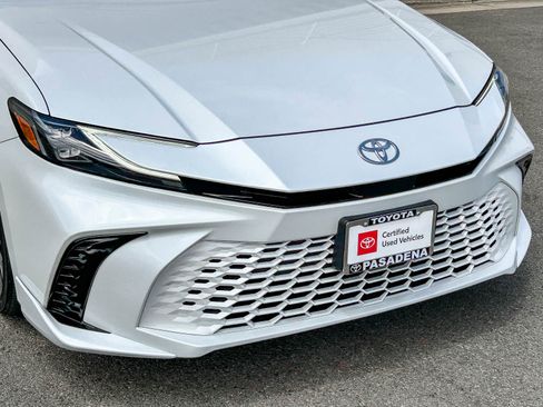 Certified 2025 Toyota Camry XSE FWD image 5