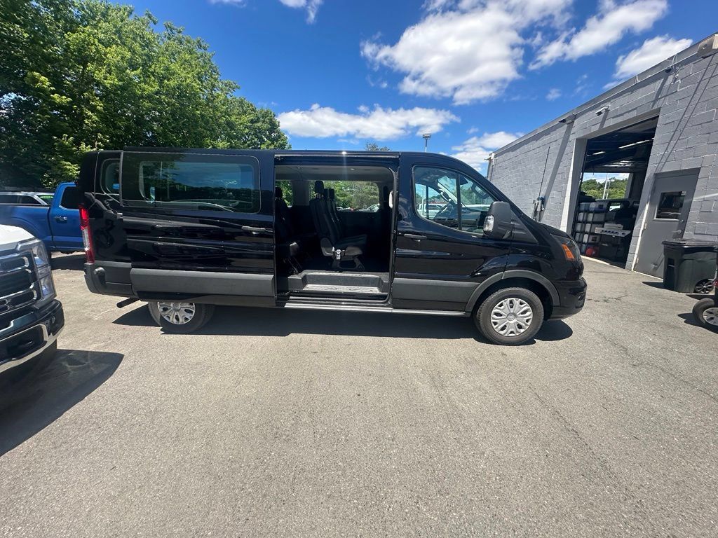 Used 2024 Ford Transit 350 XLT RWD image 6