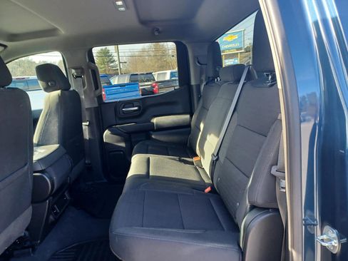 Used 2022 Chevrolet Silverado 1500 Custom w/ LPO, Dark Essentials Package image 17