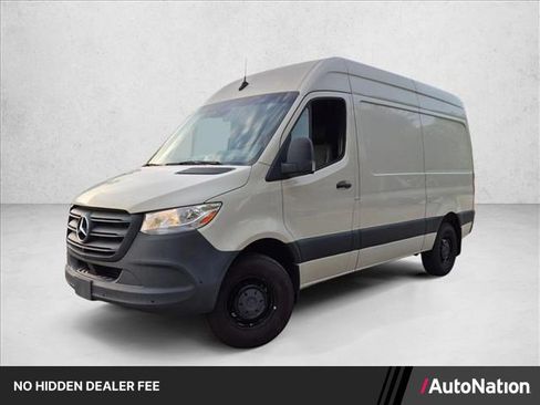 Used 2024 Mercedes-Benz Sprinter 2500 image 1