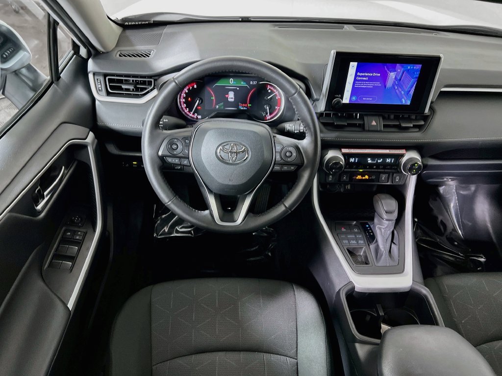 Used 2025 Toyota RAV4 XLE w/ Convenience Package AWD/4WD image 20