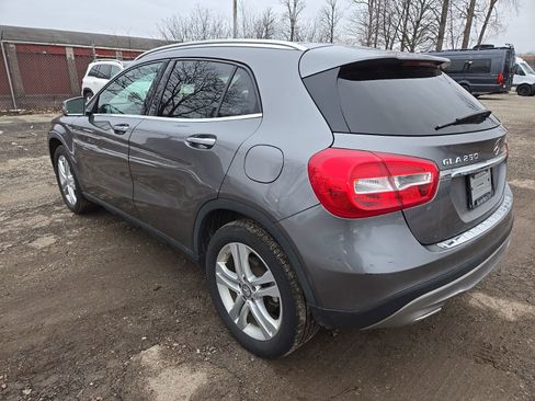 Used 2016 Mercedes-Benz GLA 250 4MATIC image 3