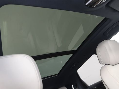 Used 2020 Porsche Cayenne AWD/4WD image 11