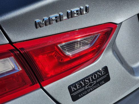 Used 2024 Chevrolet Malibu LT image 12