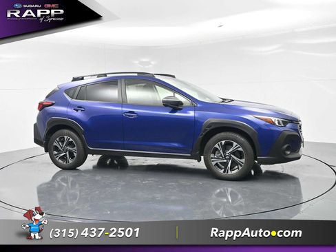 Used 2024 Subaru Crosstrek 2.0i Premium AWD/4WD image 3