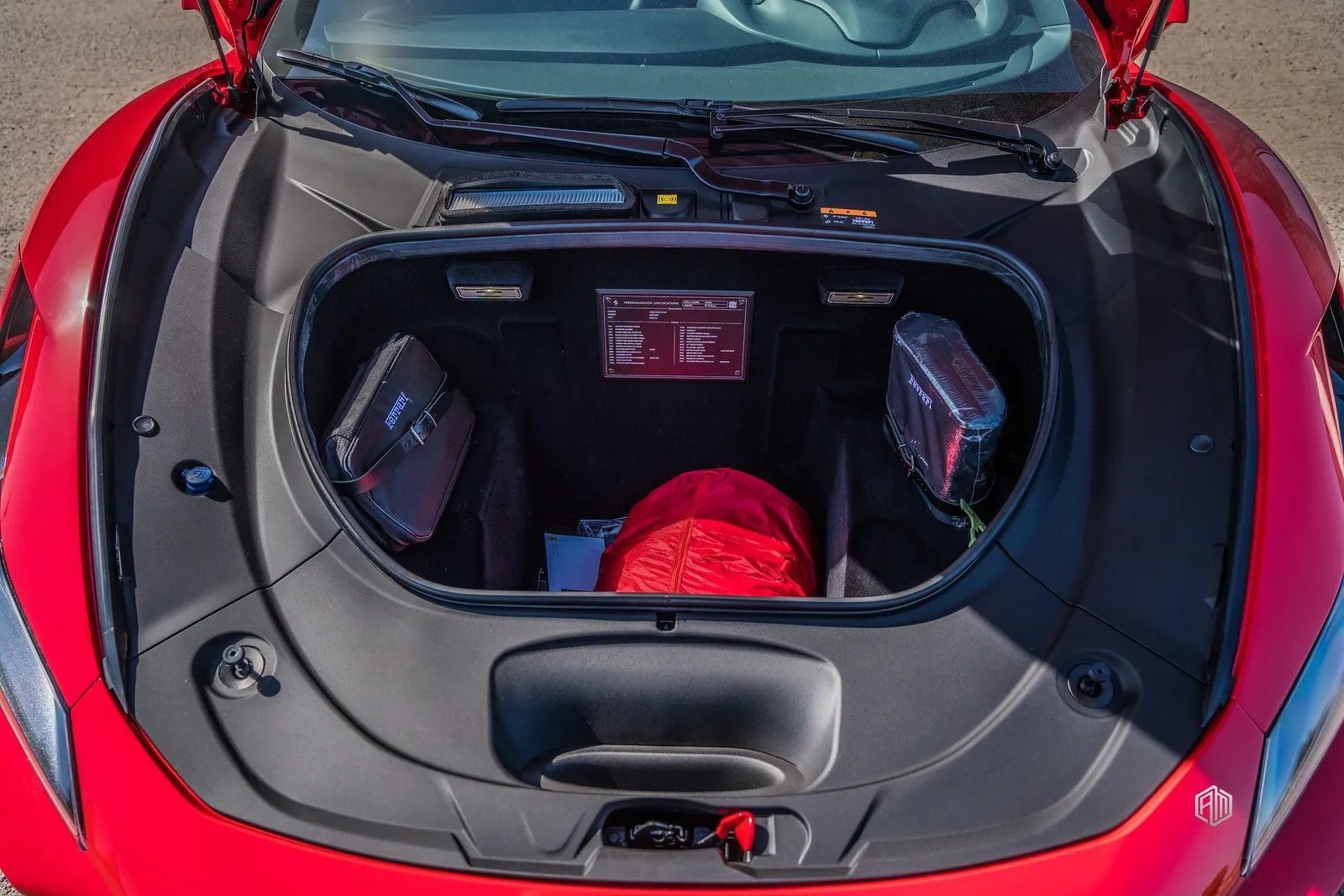 Used 2021 Ferrari F8 Tributo RWD image 25