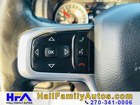 Used 2019 RAM 1500 Big Horn AWD/4WD image 23