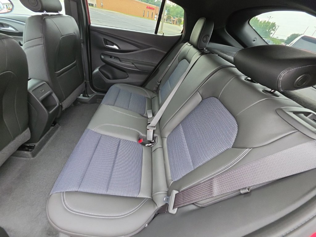 New 2026 Buick Envista Preferred w/ Convenience I Package FWD image 17