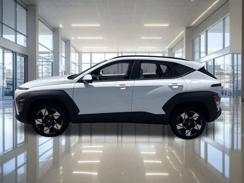 Certified 2024 Hyundai Kona SEL AWD/4WD image 9