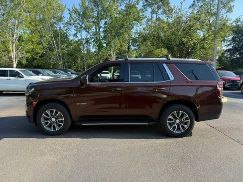Used 2023 Chevrolet Tahoe LT w/ Max Trailering Package AWD/4WD image 2