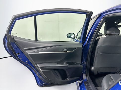 Used 2025 Toyota Camry SE image 25