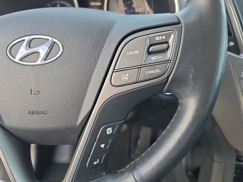 Used 2014 Hyundai Santa Fe Limited w/ Ultimate Package 07 image 25