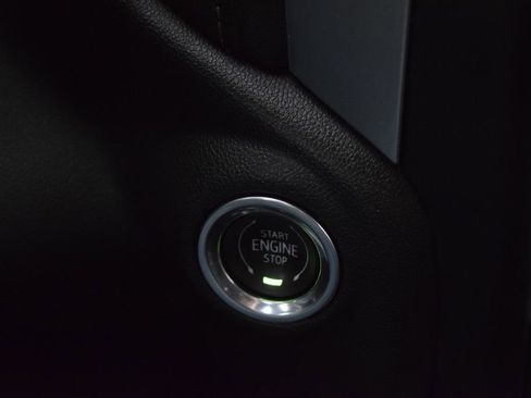 Used 2020 Chevrolet Silverado 2500 LTZ w/ LTZ Convenience Package image 29