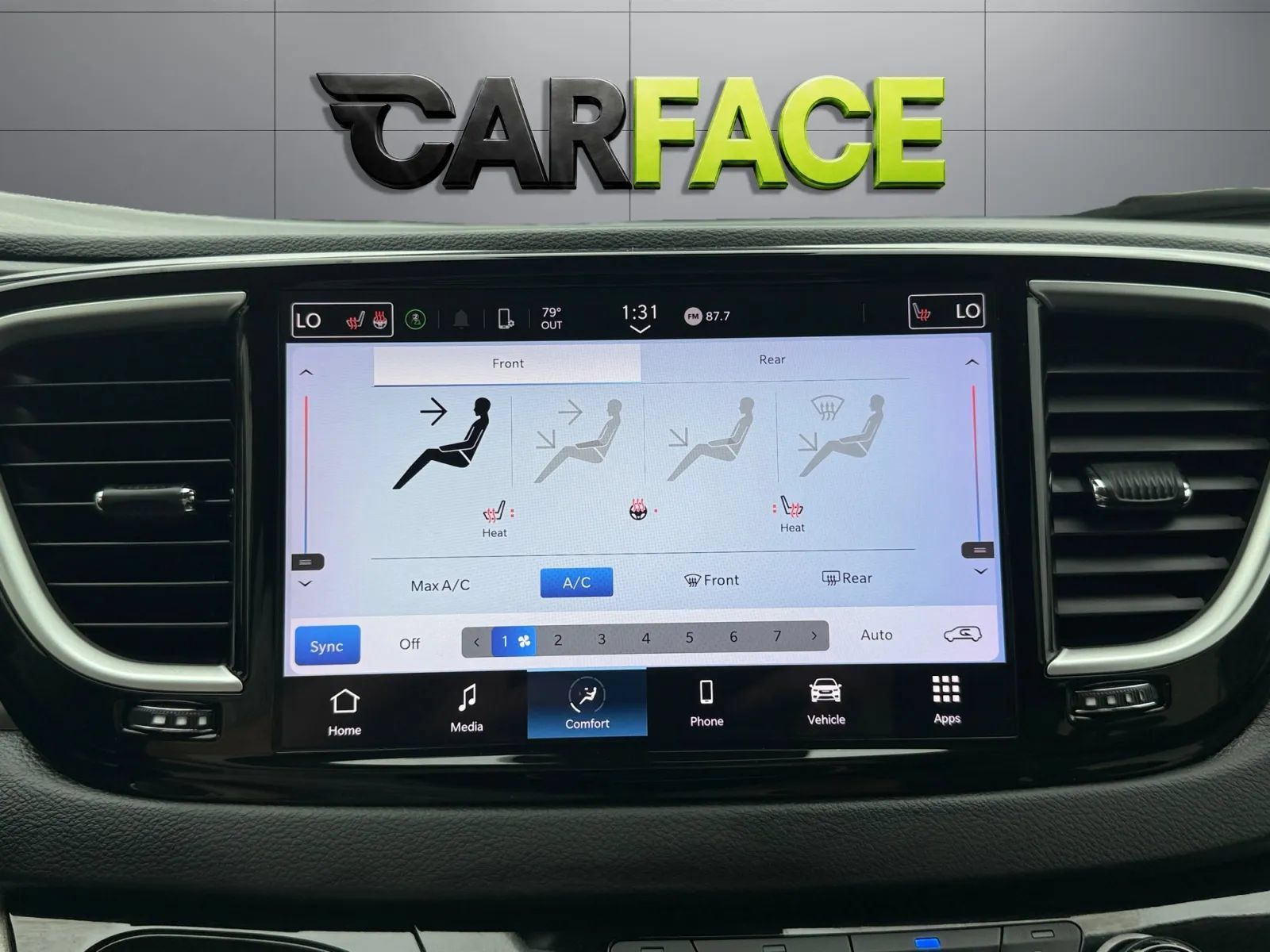Used 2023 Chrysler Pacifica Touring-L FWD image 34