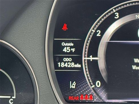 Certified 2023 Lexus LS 500 AWD w/ Luxury Package image 32