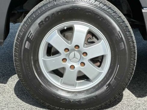 Used 2016 Mercedes-Benz Sprinter 2500 image 25