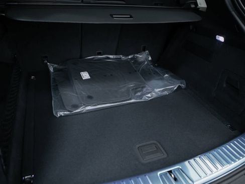 New 2026 Porsche Cayenne image 31