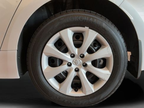 Certified 2024 Toyota Corolla LE FWD image 38