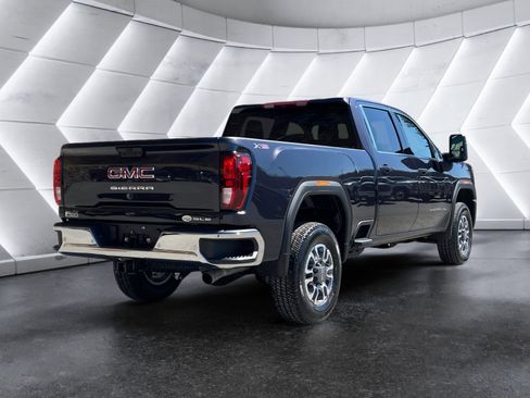 New 2026 GMC Sierra 2500 SLE w/ SLE Value Package; image 6