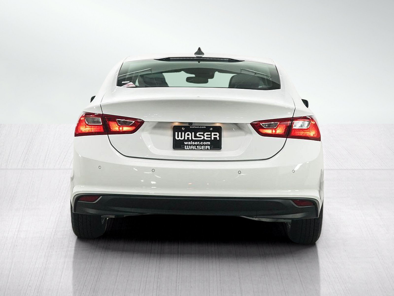 Used 2020 Chevrolet Malibu LS w/ Driver Confidence Package II FWD image 4