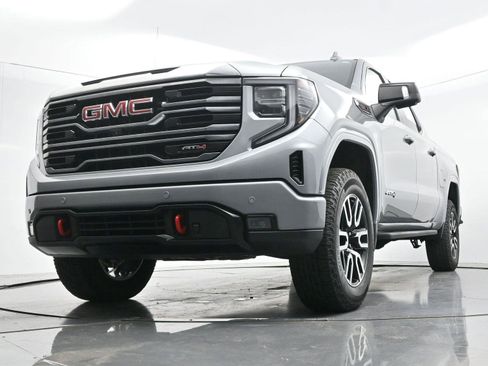Used 2024 GMC Sierra 1500 AT4 w/ Technology Package AWD/4WD image 49