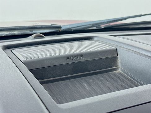 Used 2018 Ford F250 Lariat w/ Lariat Value Package image 19