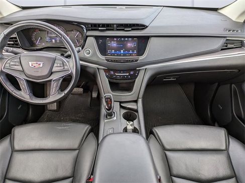 Used 2019 Cadillac XT5 Premium Luxury image 17