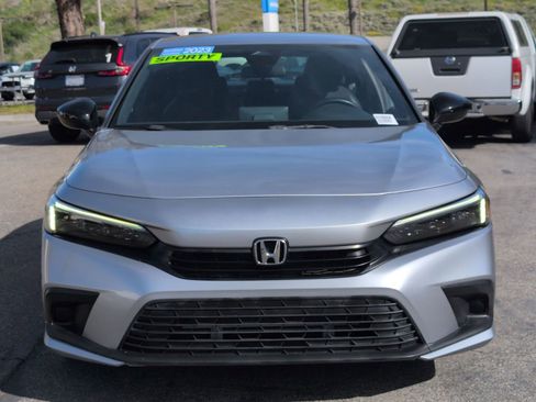 Used 2023 Honda Civic Sport image 8