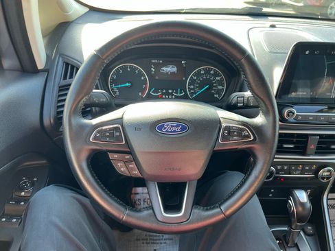 Used 2019 Ford EcoSport SE w/ SE Convenience Package image 14