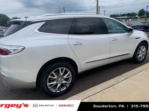 Certified 2024 Buick Enclave Essence w/ Experience Buick Package AWD/4WD image 10