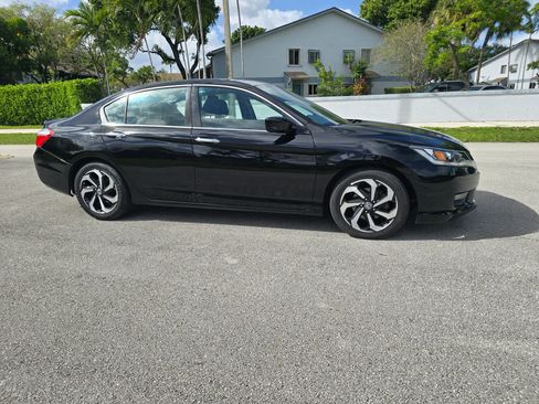 Used 2015 Honda Accord Sport image 4