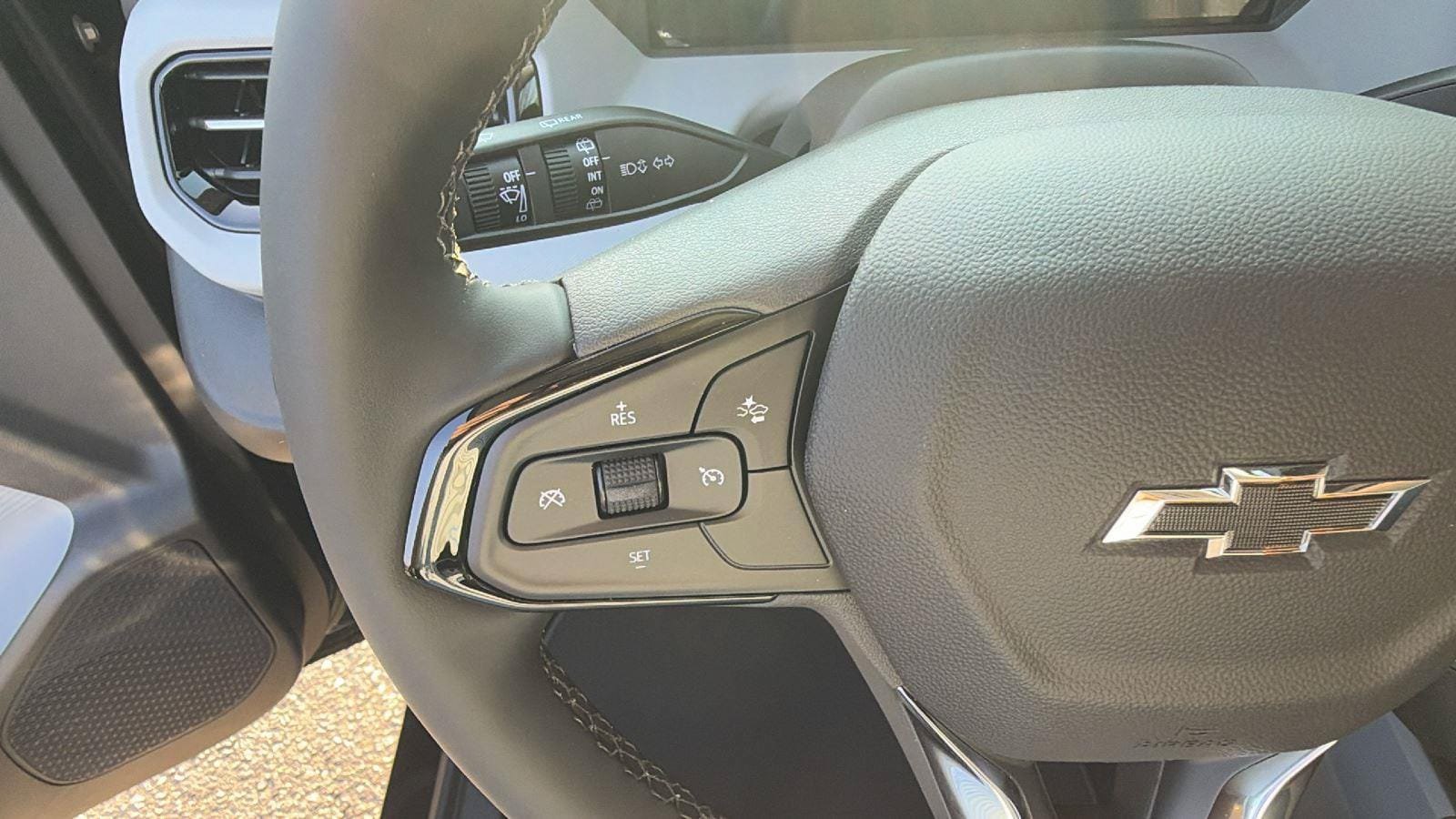 New 2027 Chevrolet Bolt RS FWD image 20