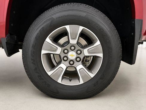 Used 2016 Chevrolet Colorado Z71 AWD/4WD image 27