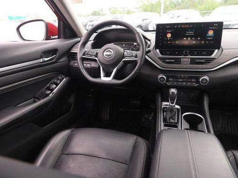Used 2023 Nissan Altima 2.5 SL FWD image 23