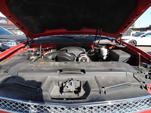 Used 2012 Chevrolet Avalanche LS w/ All-Star Edition image 26