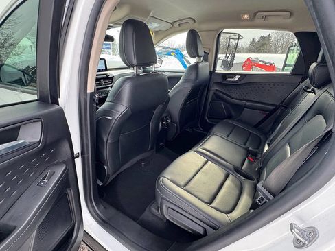 Used 2020 Ford Escape SEL image 10