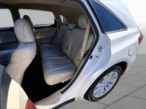Used 2015 Toyota Venza XLE FWD image 20