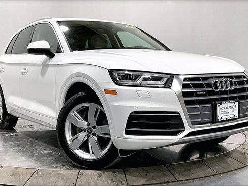 Used 2018 Audi Q5 2.0T Premium Plus w/ Premium Plus Package image 10