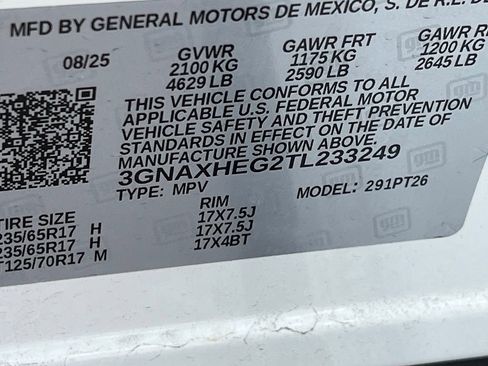 Used 2026 Chevrolet Equinox LT w/ Convenience Package II FWD image 20