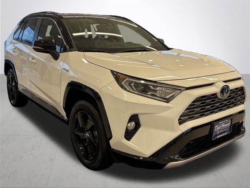 Used 2021 Toyota RAV4 XSE image 5