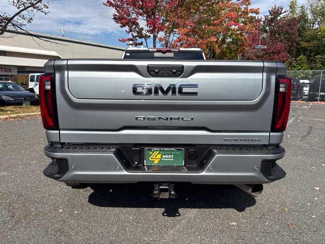 Used 2026 GMC Sierra 3500 Denali Ultimate AWD/4WD image 22
