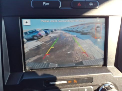 Used 2018 Ford F150 XLT w/ Equipment Group 302A Luxury image 10